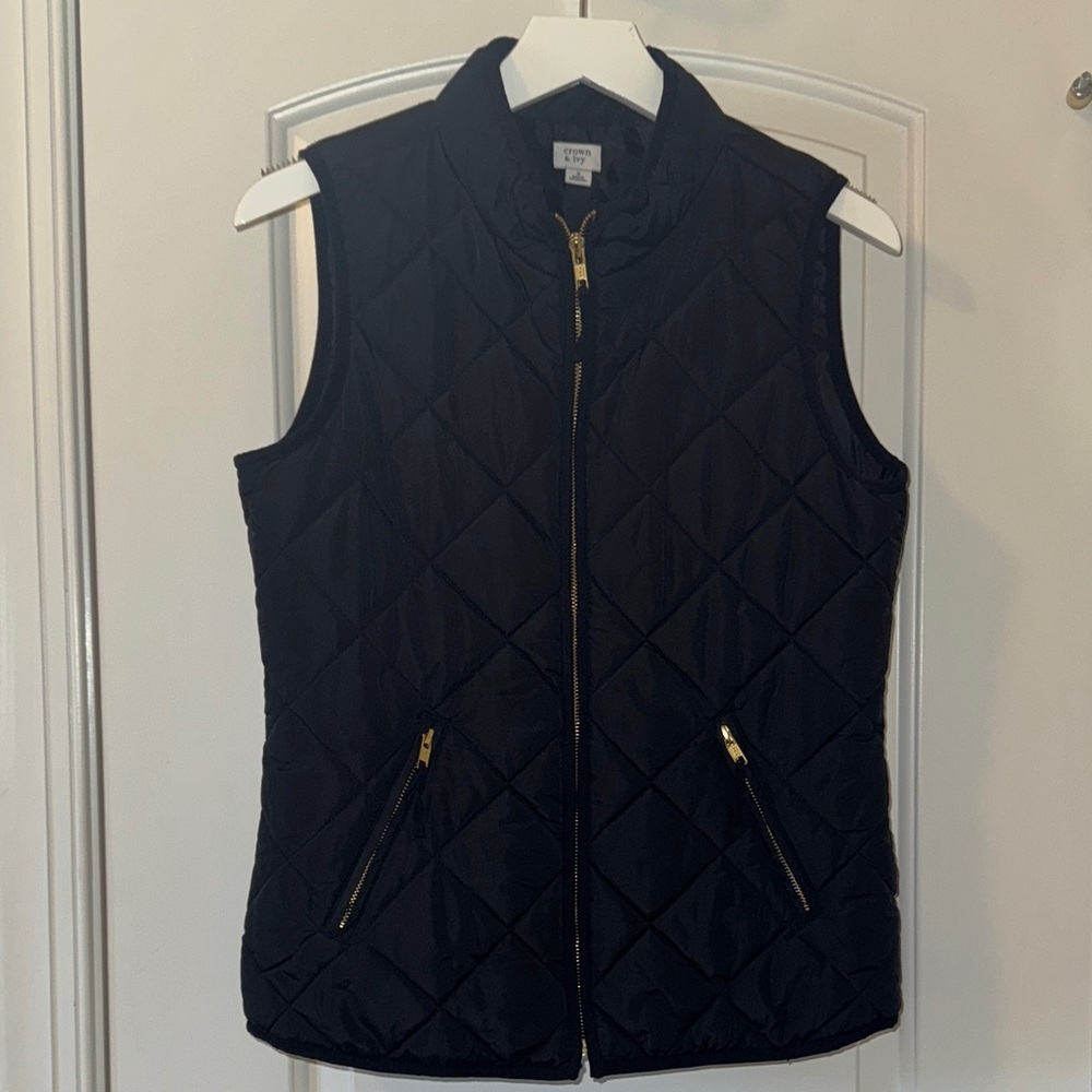 Crown & Ivy Black Quilted Vest with Gold Accents